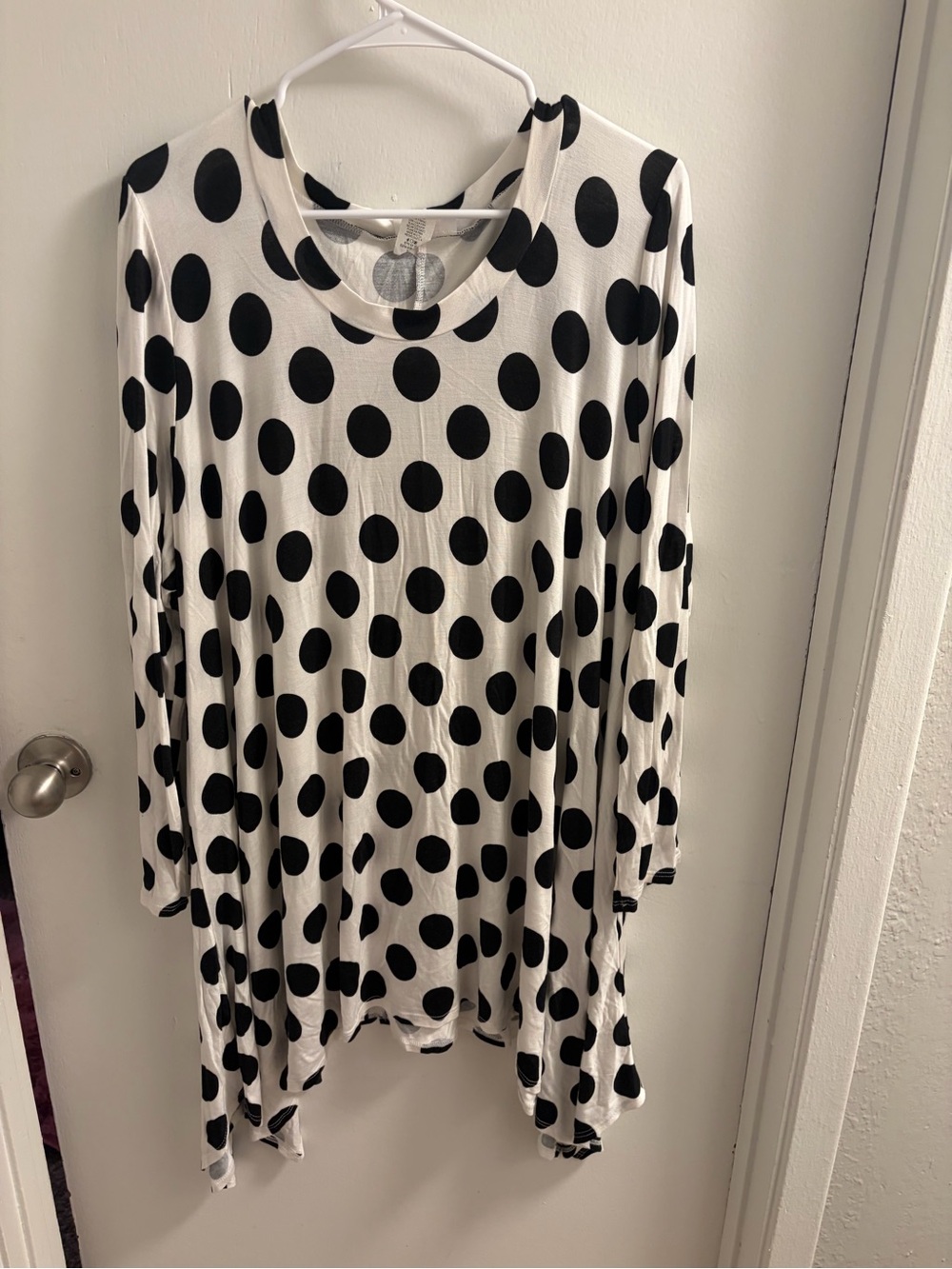 Moa Collection White Black Polka Dot Sharkbite Hem Tunic Top Dress 3XL
